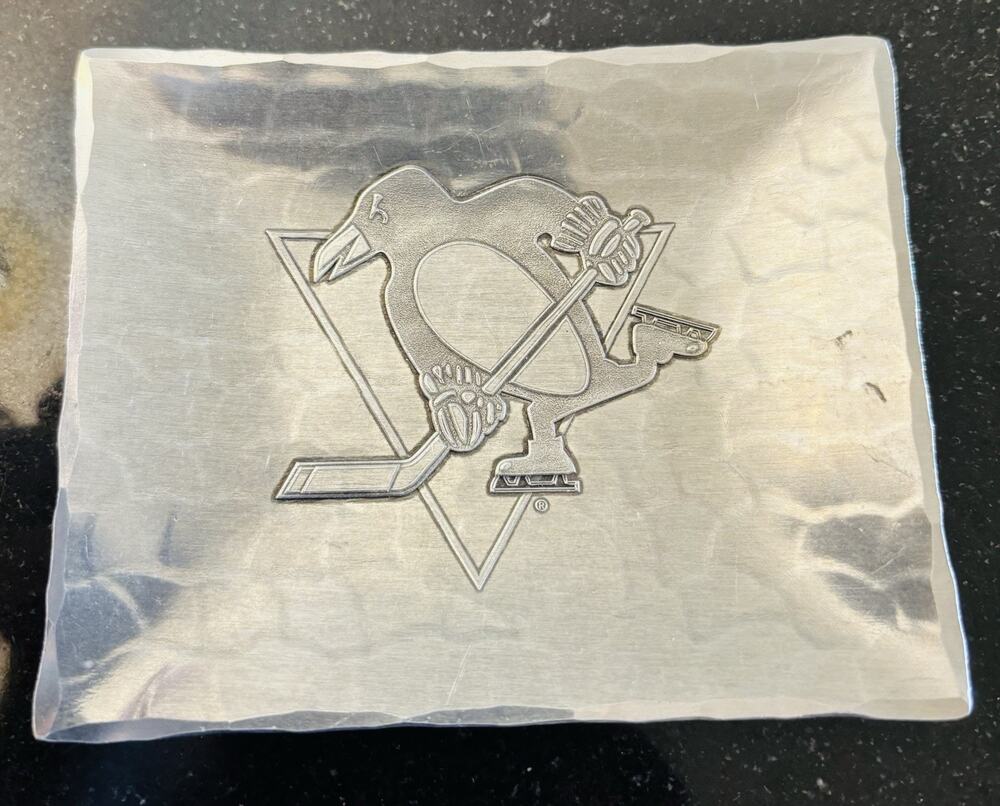 Pittsburgh Penguins 2020 Charity Game Wendell August Forge Gift Plate NHL Tray